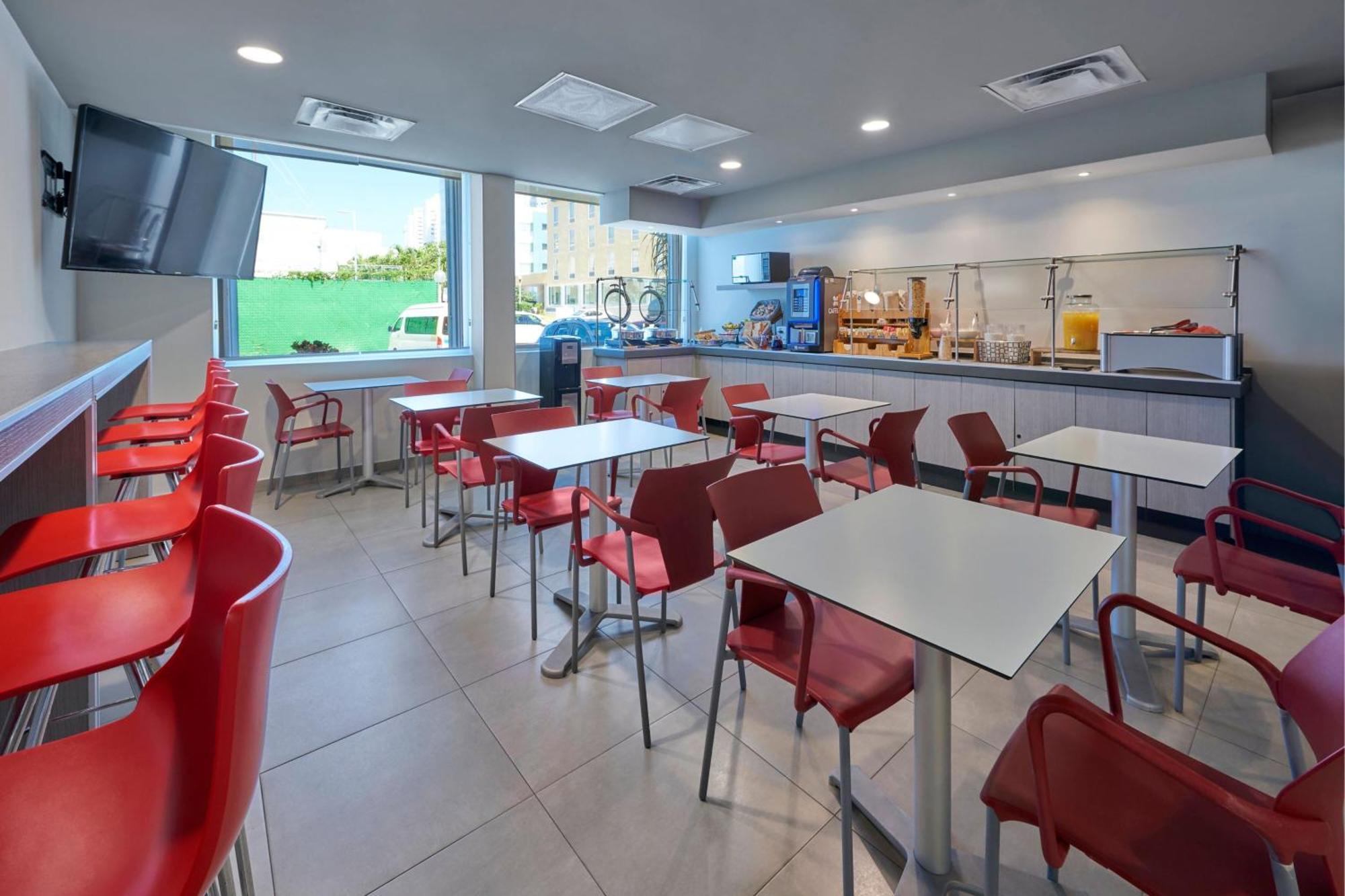 City Express Junior By Marriott Cancun Luaran gambar