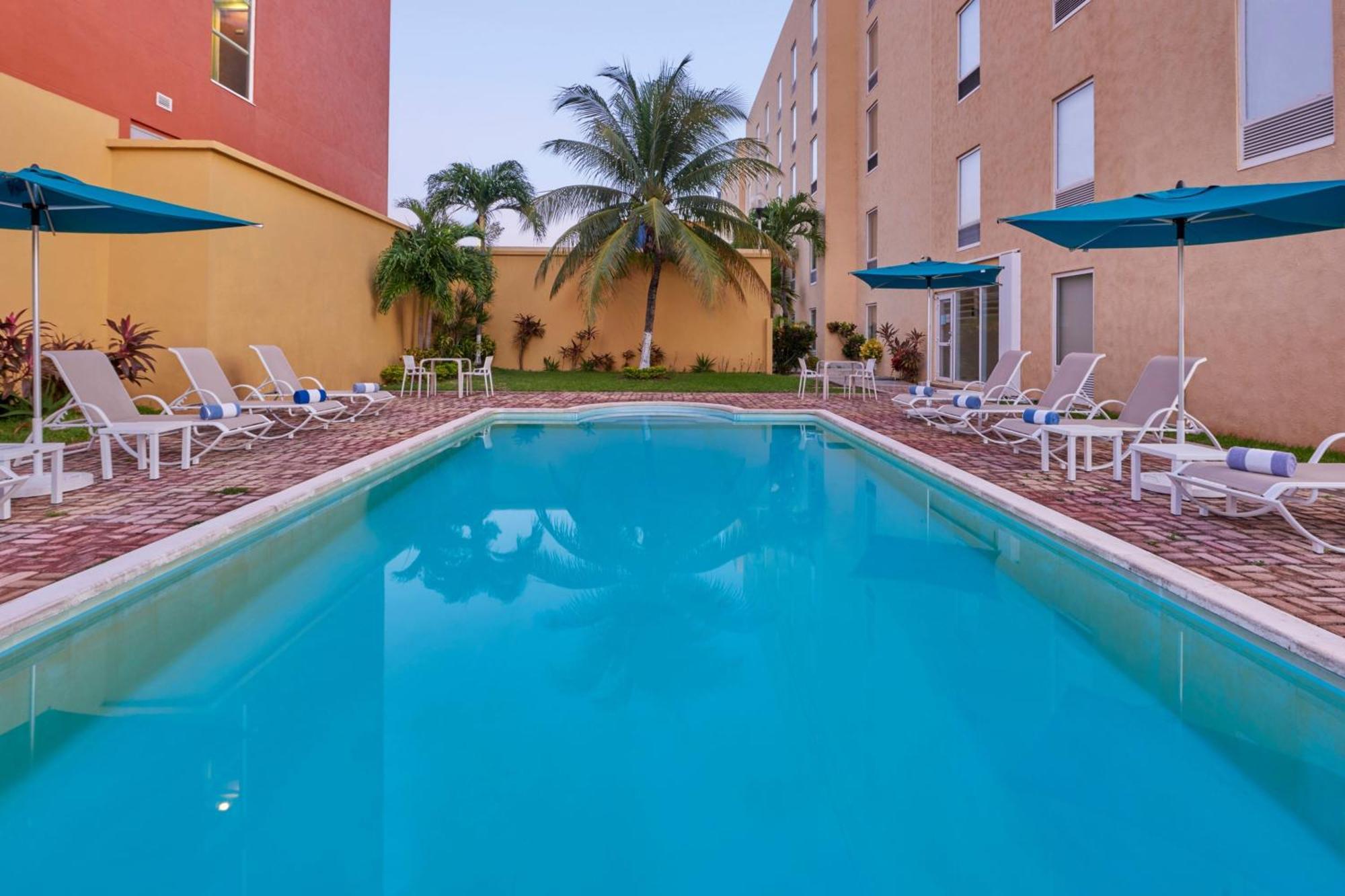 City Express Junior By Marriott Cancun Luaran gambar